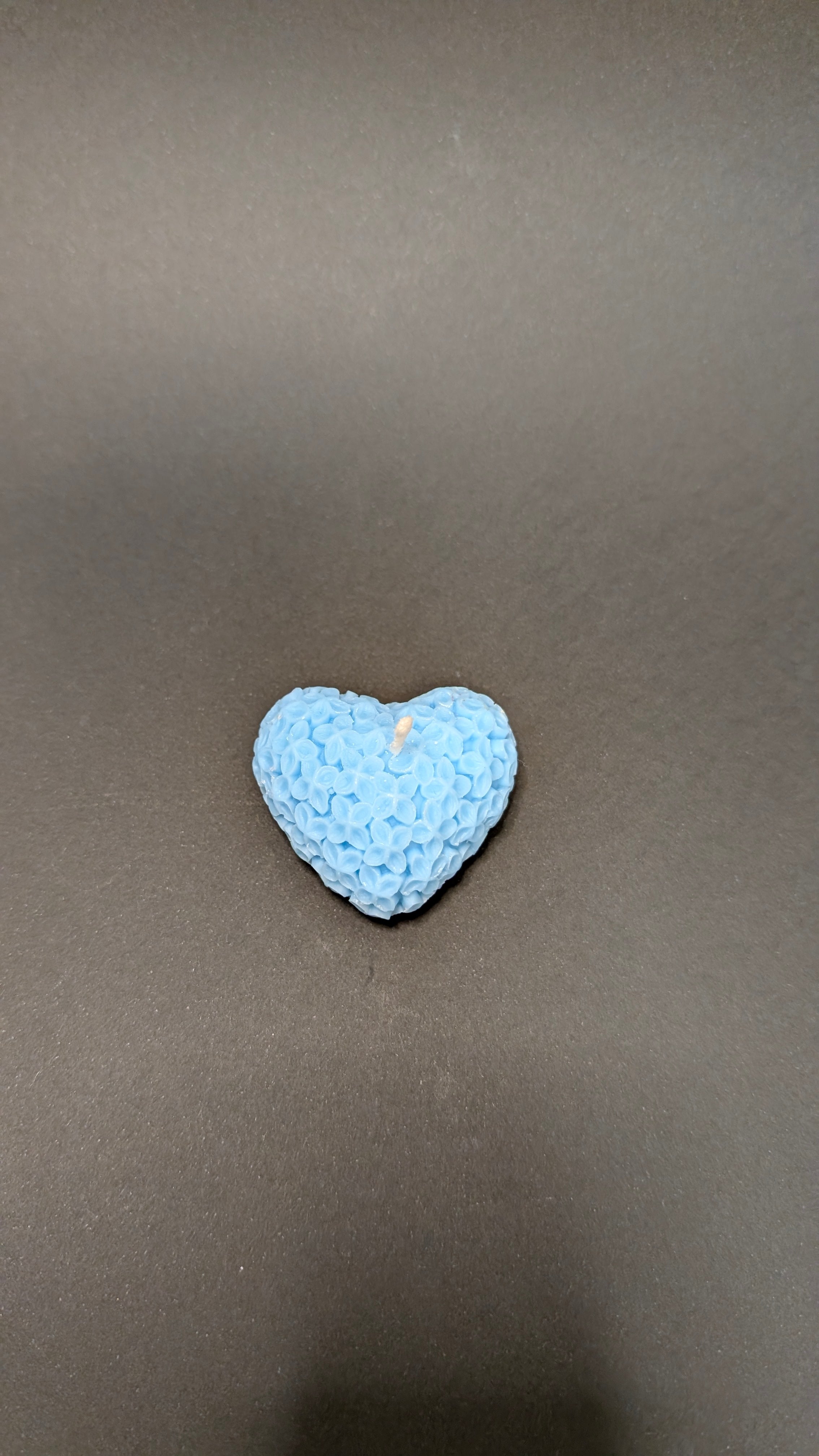 Vela decorativa corazón floral